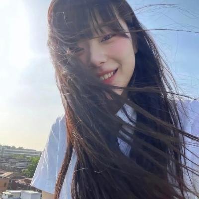 女人是英雄