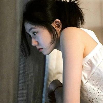 编织的女孩